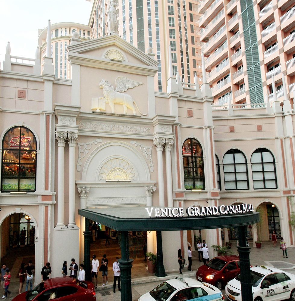 Maxstays - Max Style @ The Venice Residences Taguig Eksteriør bilde