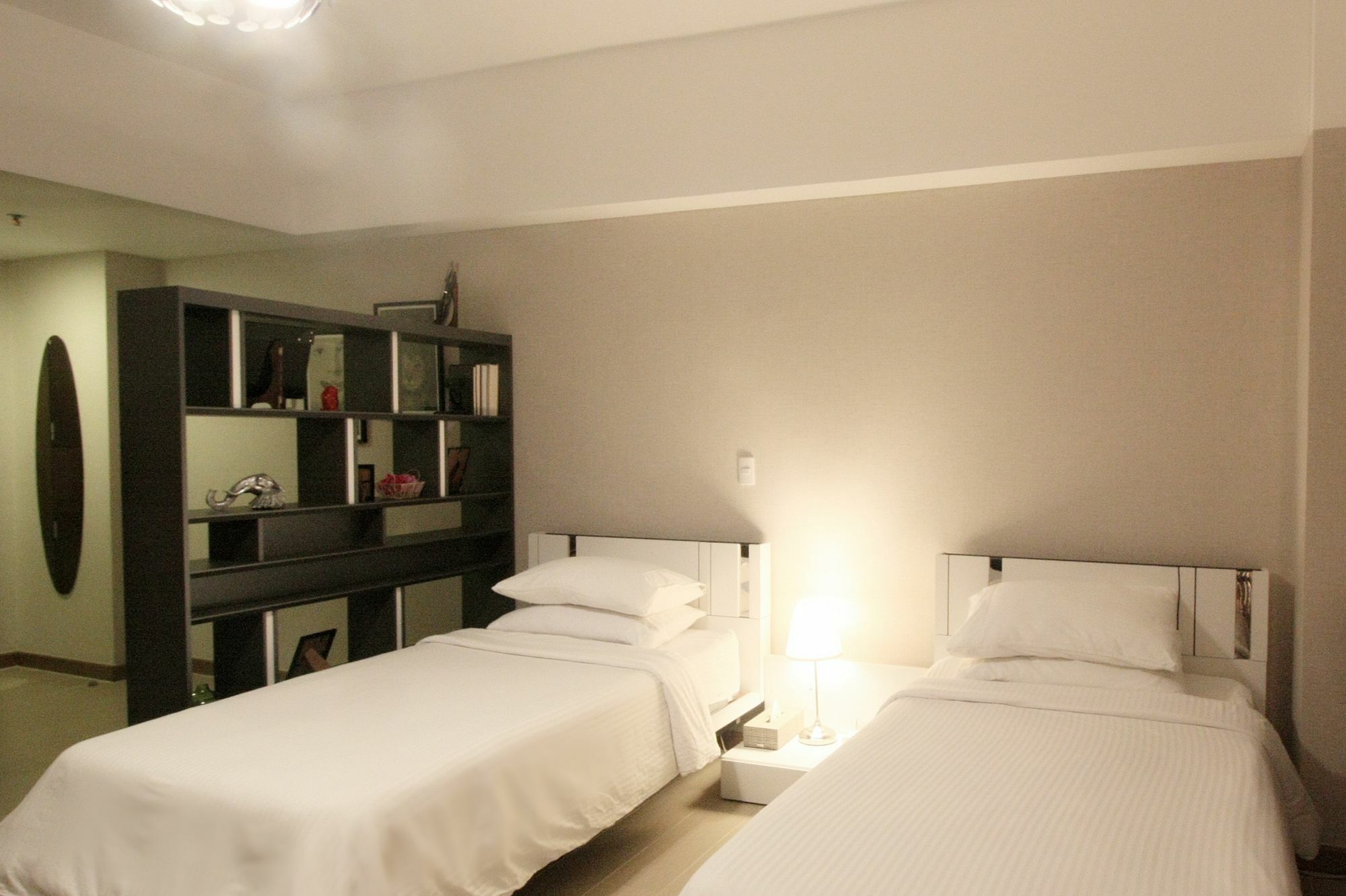 Maxstays - Max Style @ The Venice Residences Taguig Eksteriør bilde