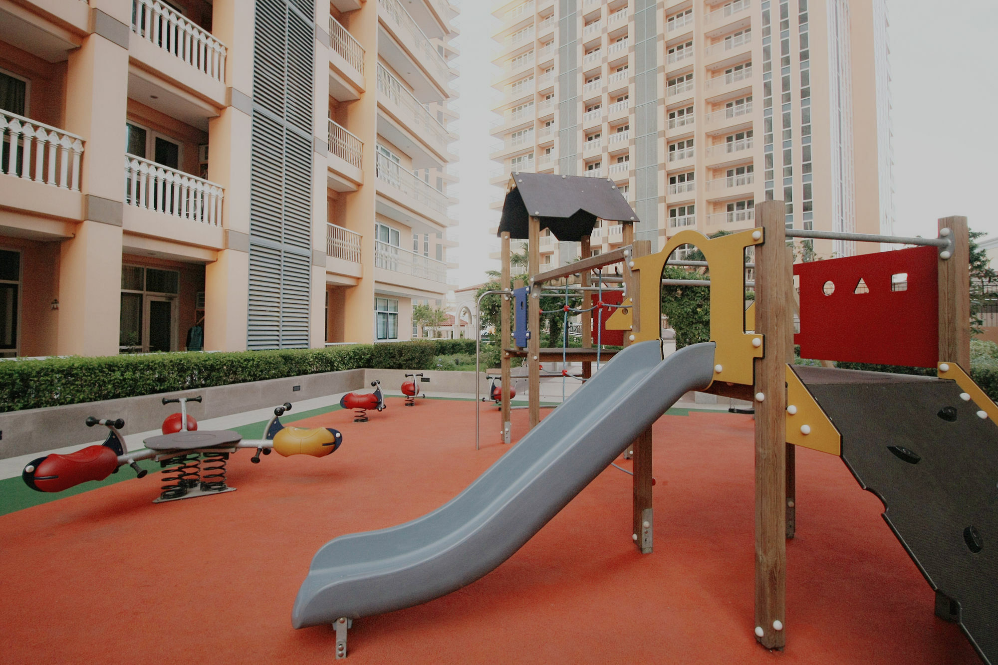 Maxstays - Max Style @ The Venice Residences Taguig Eksteriør bilde